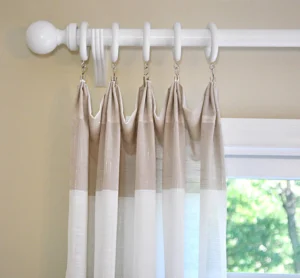 Read more about the article curtain loops with clips