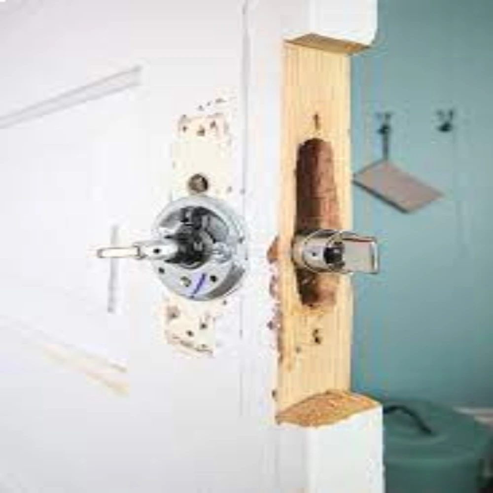 Doors Repairing
